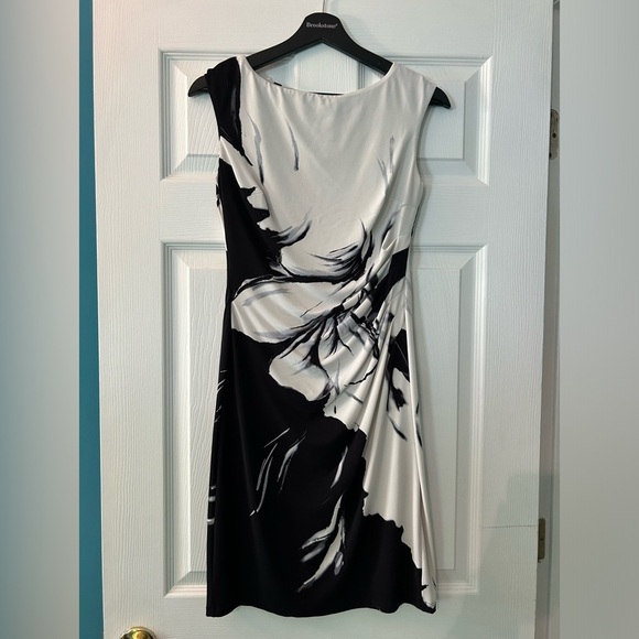 Ralph Lauren Dresses & Skirts - Ralph Lauren White and Black Floral Dress Size 4P